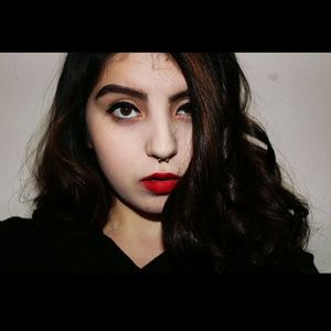 Meet your Posher, Bella